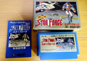 1985年発売のファミコンソフト『スターフォース』。攻略に連射力が必要とされるシューティングゲームだった（写真提供：たまじぃ☆ミssdc68k）