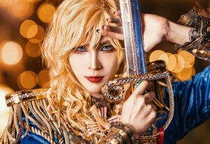 『ベルサイユのばら』オスカルに扮するREIさん（X：@GRXSHZJ）／撮影：そらちゃさん（X：@soracha0913）／写真提供：REIさん