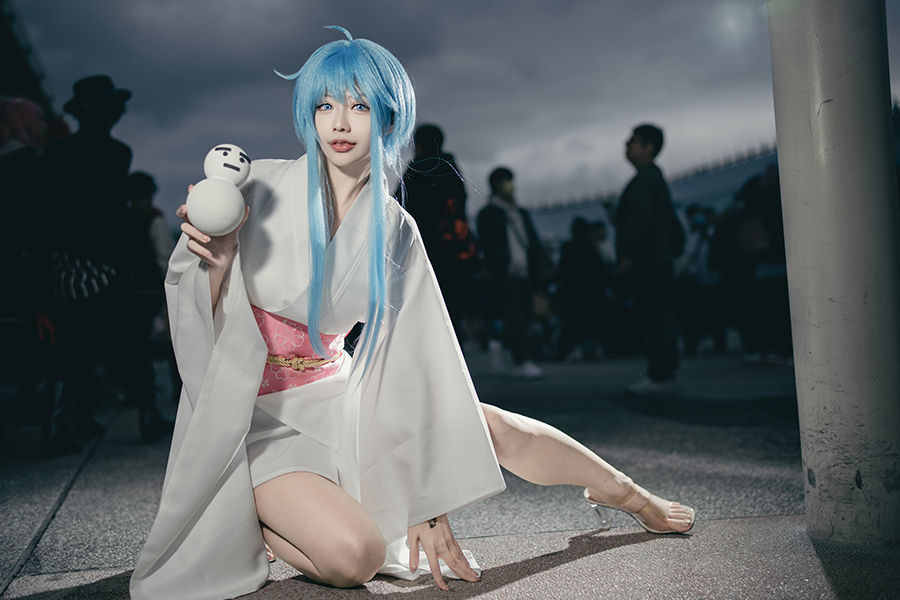 コスプレ】魅惑白肌で魅せる『地獄先生ぬ～べ～』ゆきめ スラリ