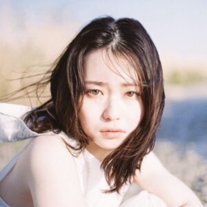 山田杏奈さん宣材写真