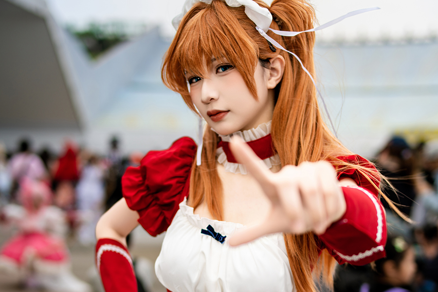エヴァ』マレーシア美女によるアスカのコスプレイヤーがめちゃ エヴァ』マレーシア美女によるアスカのコスプレイヤーがめちゃ