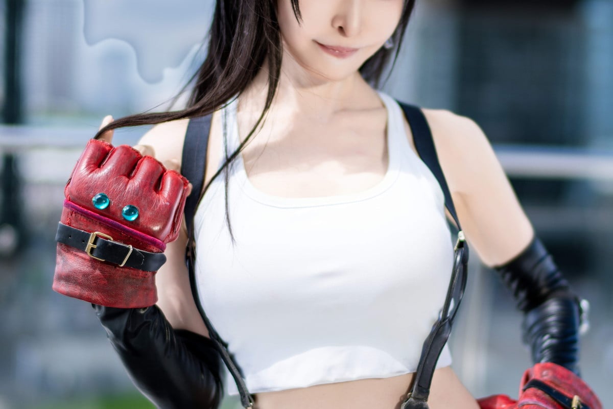ファイナルファンタジー ティファ コスプレ コスプレ】『FF7』ティファの圧巻美スタイル！ ほっそい腰と美脚