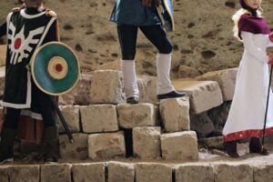 『ドラゴンクエストII 悪霊の神々』ローレシアの王子、サマルトリアの王子、ムーンブルク王女のコスプレ／写真提供：「rafura（らふら）」さん