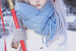 『葬送のフリーレン』フリーレンに扮する「小柔SeeU」さん（X：@seeu_cosplay）／写真提供：「小柔SeeU」さん