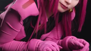 『機動戦士Vガンダム』「ファラ・グリフォン」に扮する「チル」さん（X：@capricornxcos）、撮影：「ドヤケン」さん（X：@subCYL）／写真提供：「チル」さん