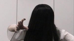 『ぼぎわんが、来る』（KADOKAWA）PVに出演した貞子。