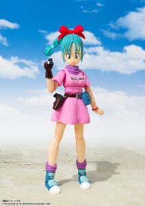 ホイポイカプセルを持ったブルマを立体化した「S.H.フィギュアーツ ドラゴンボール ブルマ-大冒険の始まり-」(BANDAI SPIRITS）　(C)バード・スタジオ／集英社・東映アニメーション
